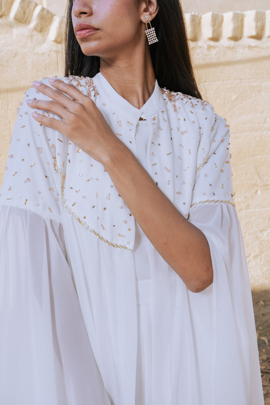 Stone Embroidered Abaya White